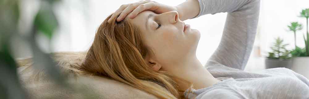 Emicrania: molto frequente e disabilitante nella donna, può associarsi a diabete e obesità, soprattutto in età fertile